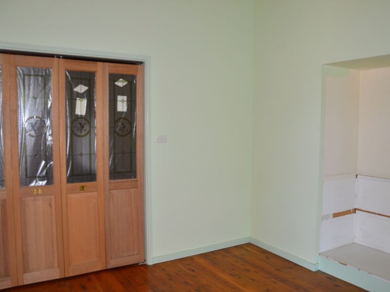 18 Grainger Crescent, Singleton NSW 2330