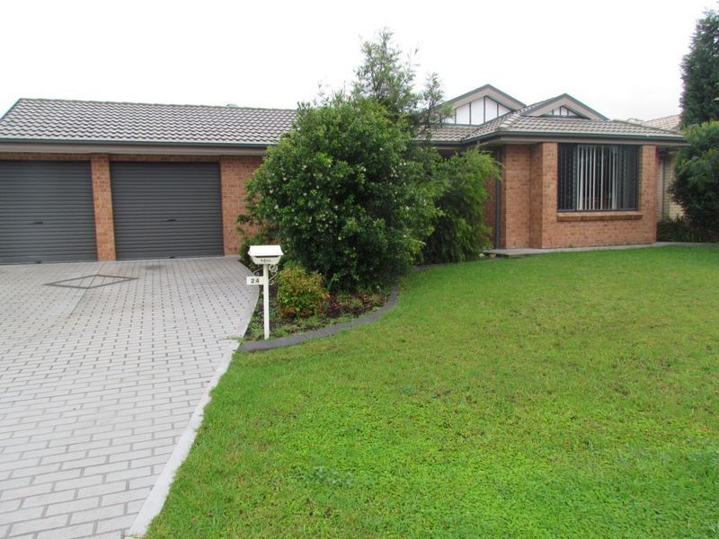 24 Sinclair Avenue, Singleton NSW 2330