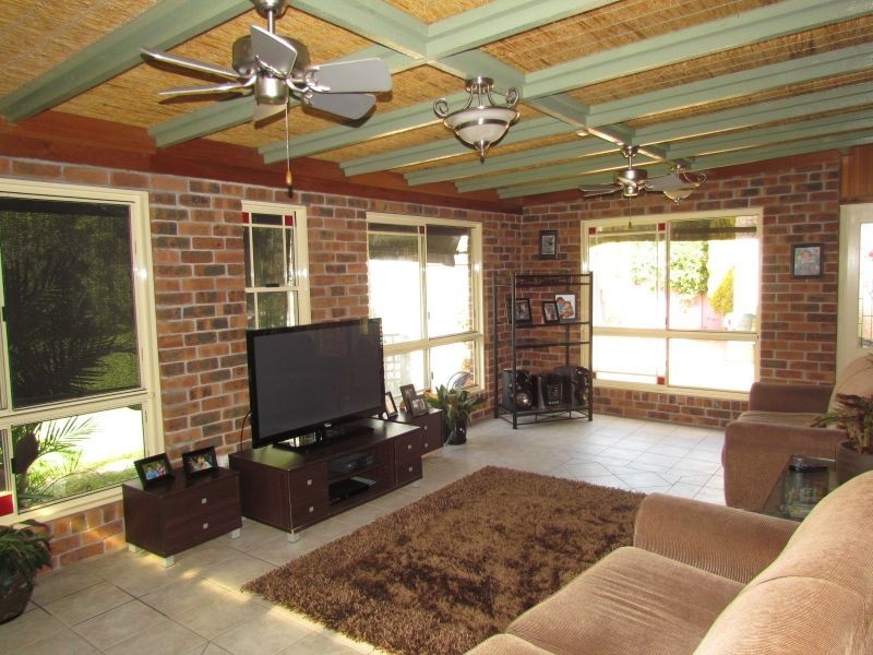 40 Gardner Circuit, Singleton NSW 2330