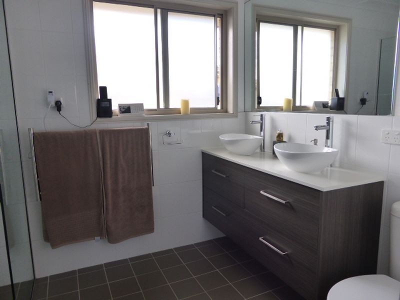 46 Casey Drive, Singleton NSW 2330