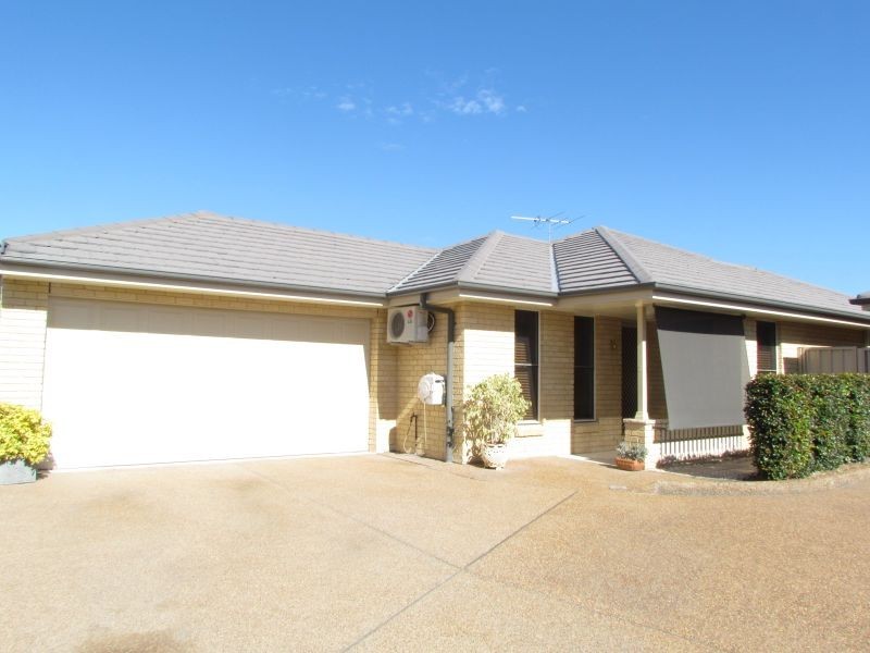 2/14 Pioneer Road, Singleton NSW 2330