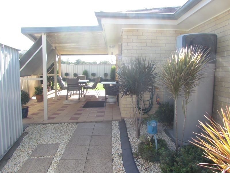 2/14 Pioneer Road, Singleton NSW 2330