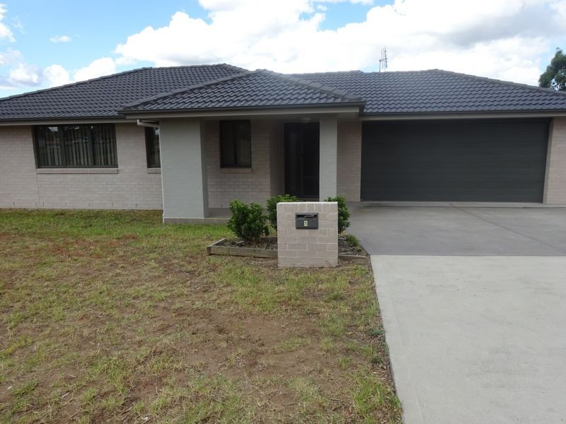 1/159 Gardner Circuit, Singleton NSW 2330