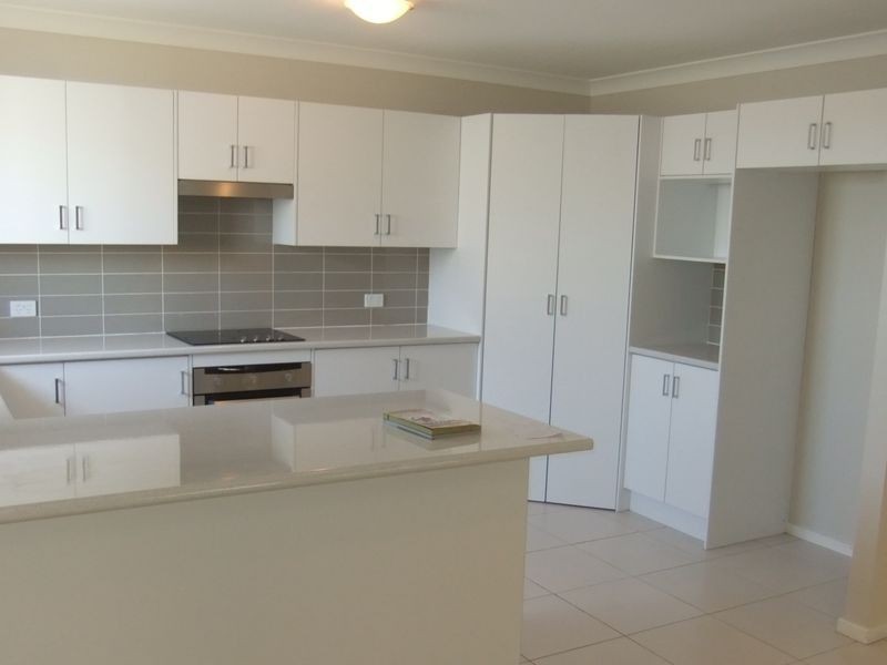 1/159 Gardner Circuit, Singleton NSW 2330