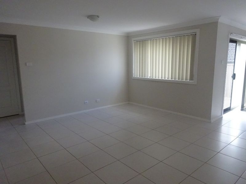 1/159 Gardner Circuit, Singleton NSW 2330