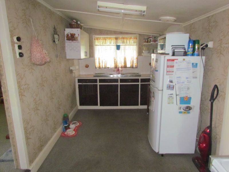 2 Leaver Street, Greta NSW 2334