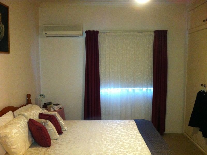 76 Sale Street, Greta NSW 2334