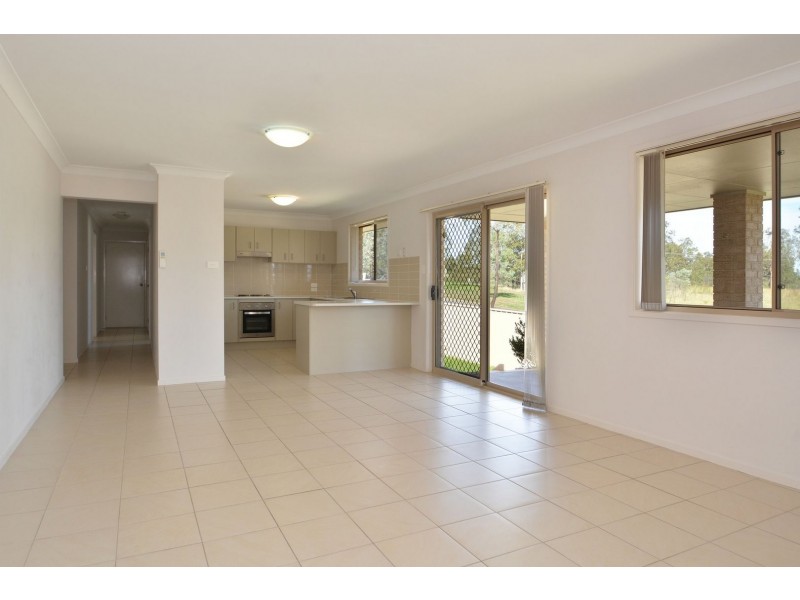 6 Joss Close, Singleton NSW 2330