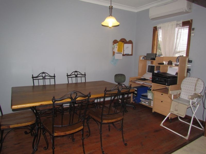 15 Dight Avenue, Singleton NSW 2330