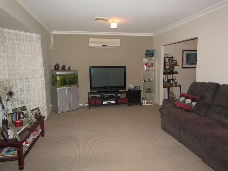 31 Lawson Avenue, Singleton NSW 2330