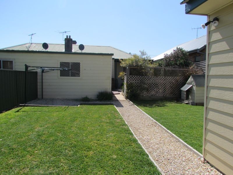 19 Pitt Street, Singleton NSW 2330