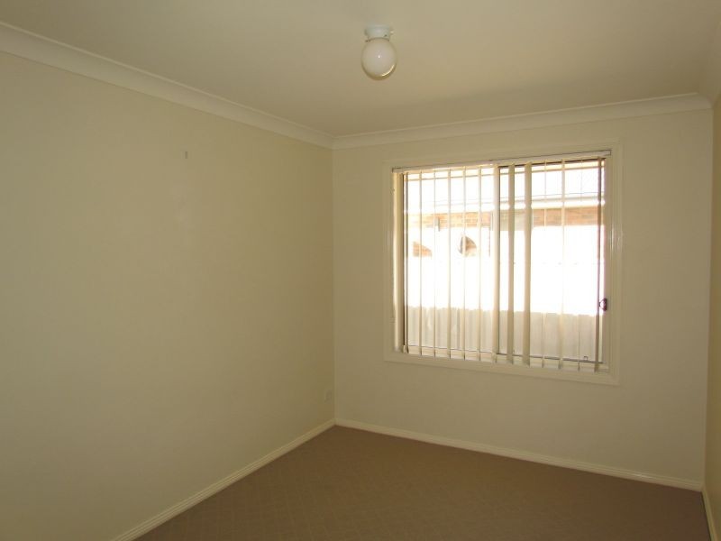 2/74 Wattle Ponds Road, Singleton NSW 2330