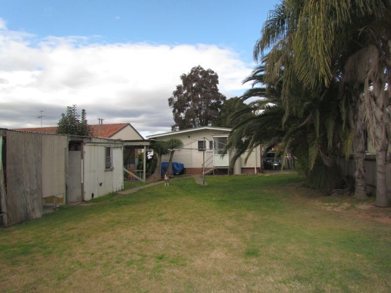 8-10 Dalton Avenue, Singleton NSW 2330