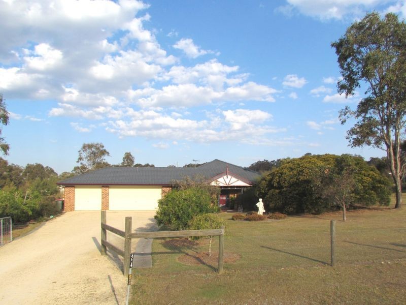 24 Lakes Folly Drive, Branxton NSW 2335