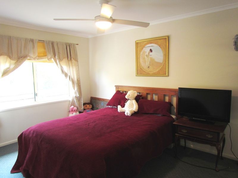 24 Lakes Folly Drive, Branxton NSW 2335