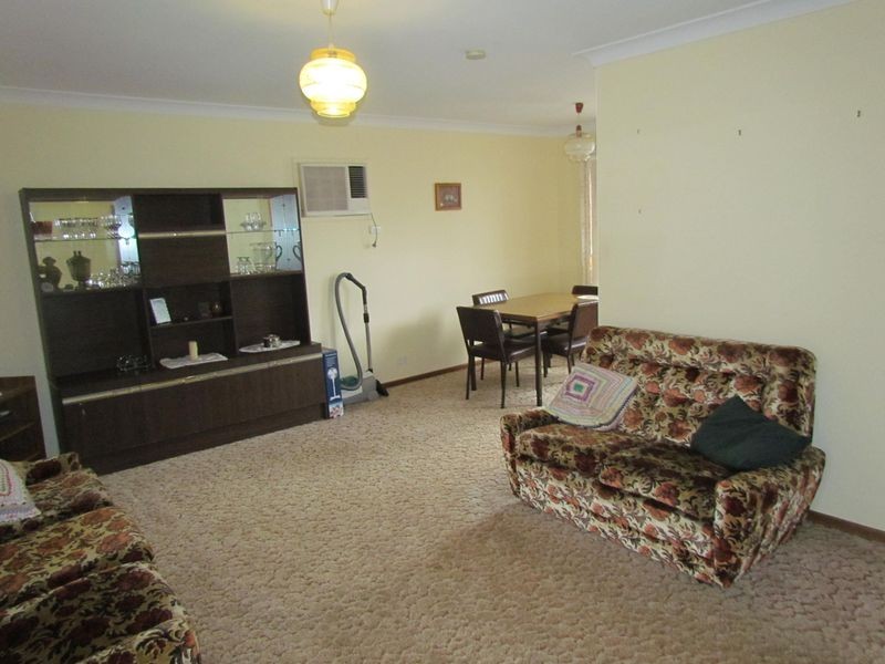 11 Kent Street, Greta NSW 2334