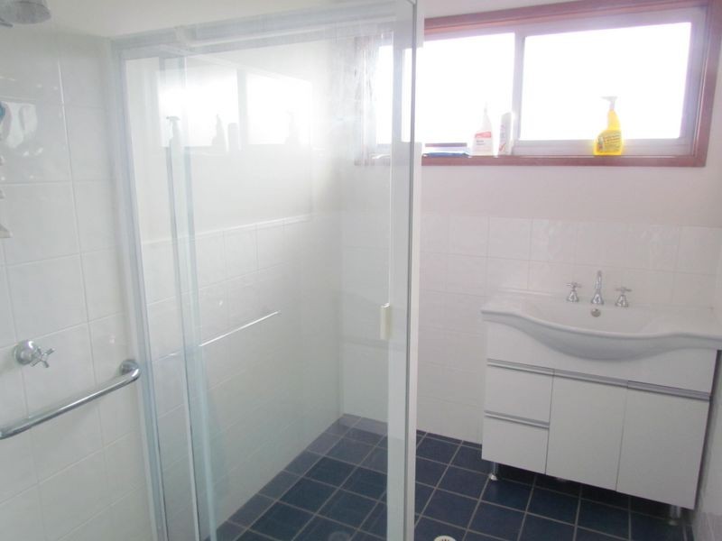 11 Kent Street, Greta NSW 2334