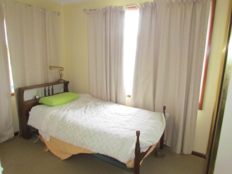 11 Kent Street, Greta NSW 2334
