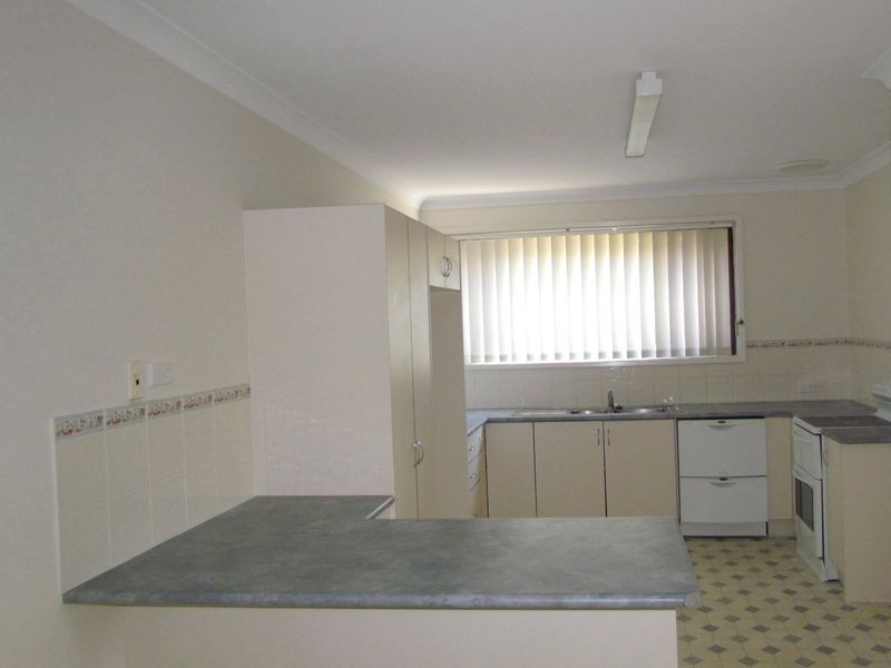 1 Eyre Close, Singleton NSW 2330