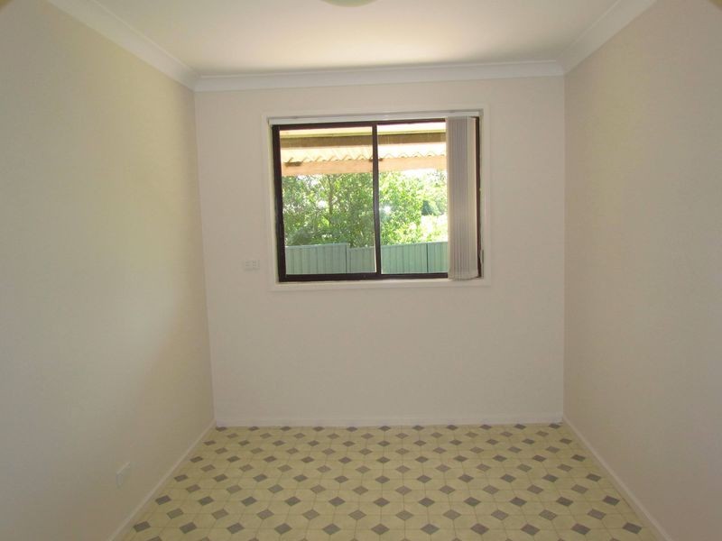 1 Eyre Close, Singleton NSW 2330