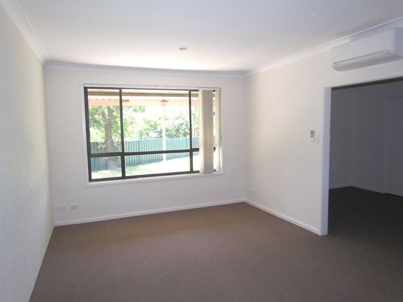 1 Eyre Close, Singleton NSW 2330