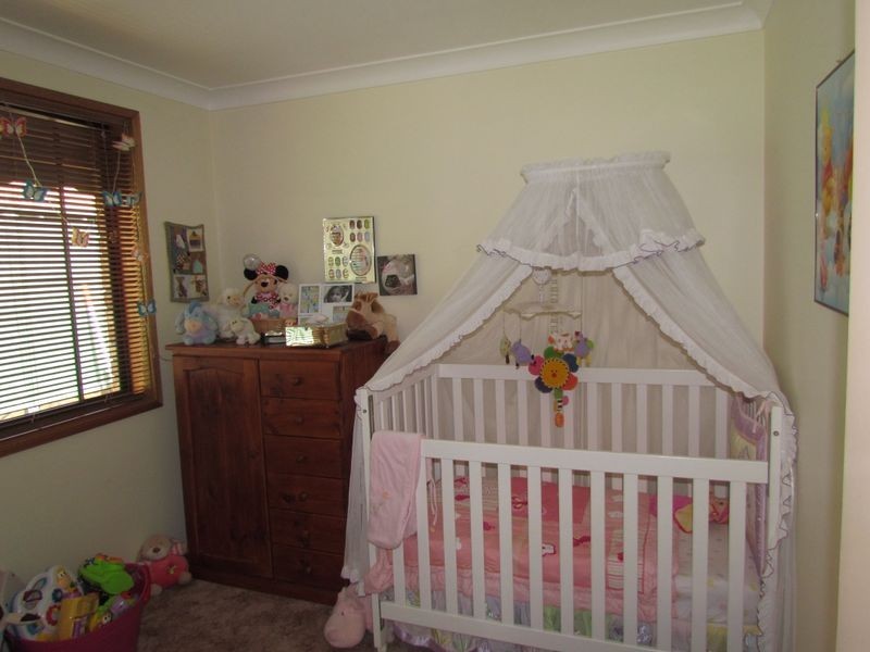 20 Richards Avenue, Singleton NSW 2330