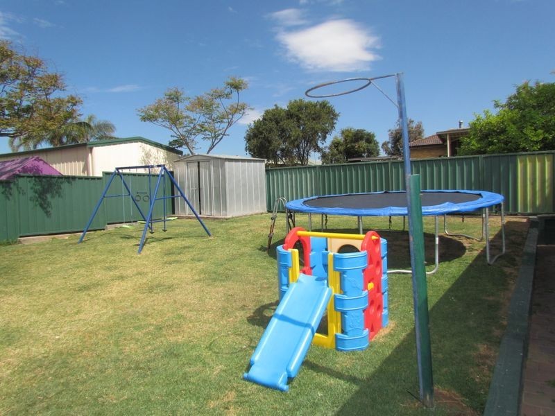 20 Richards Avenue, Singleton NSW 2330