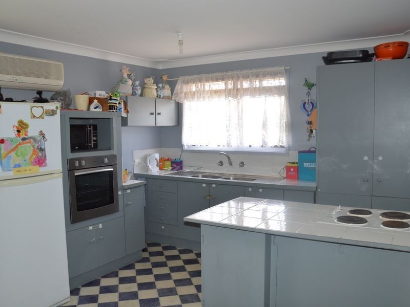 7 Fontana Way, Singleton NSW 2330