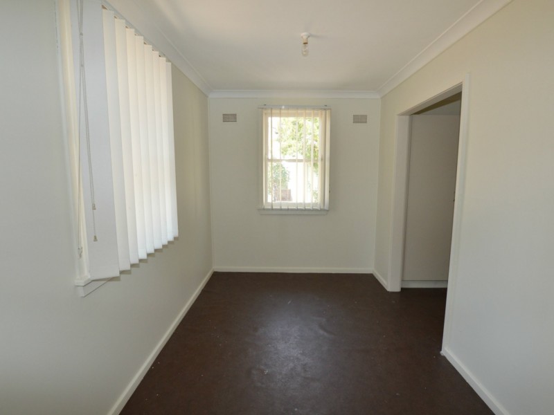 31 White Avenue, Singleton NSW 2330