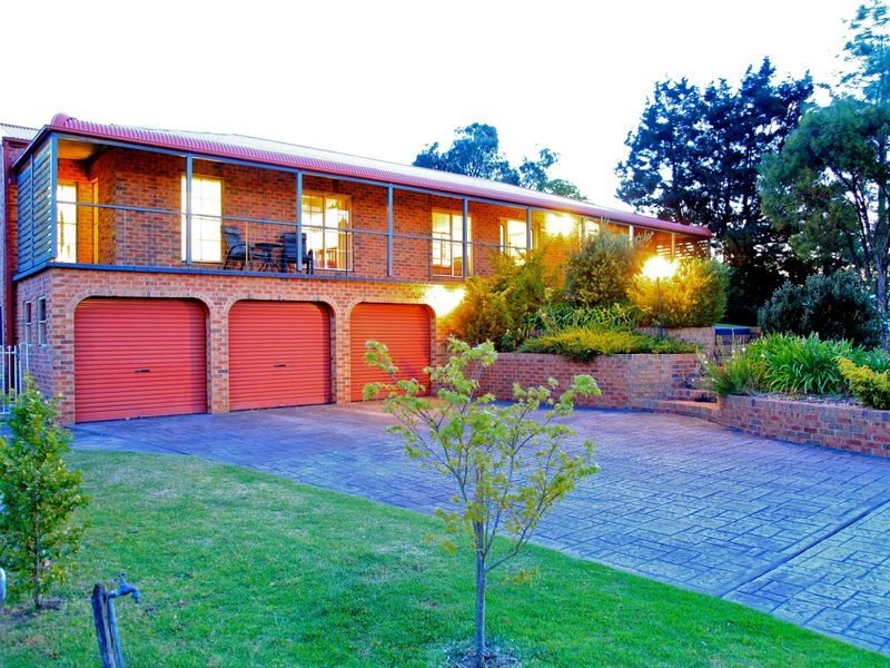 15 West Cranston Avenue, Singleton NSW 2330