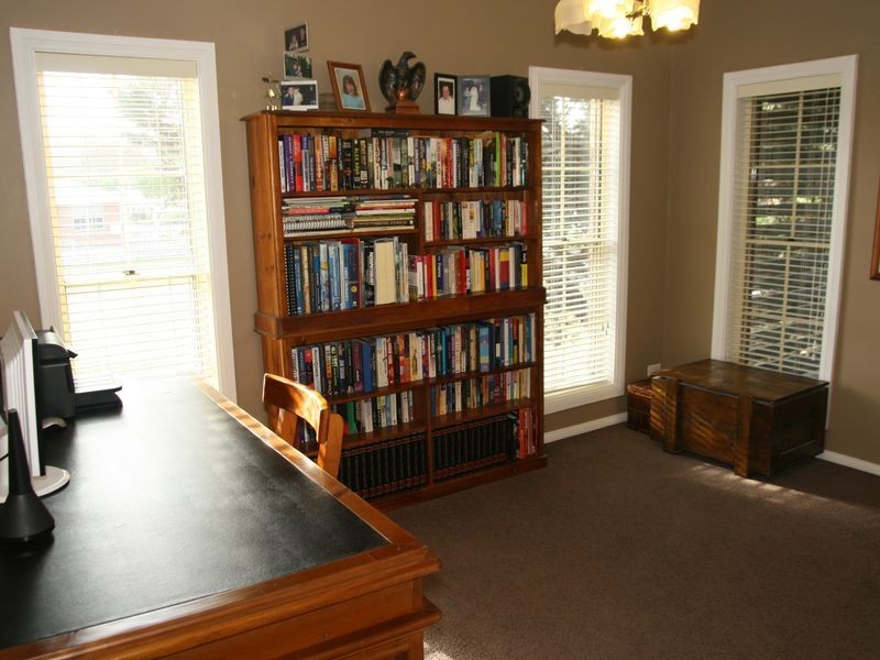 15 West Cranston Avenue, Singleton NSW 2330