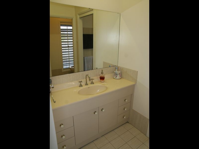 15 West Cranston Avenue, Singleton NSW 2330