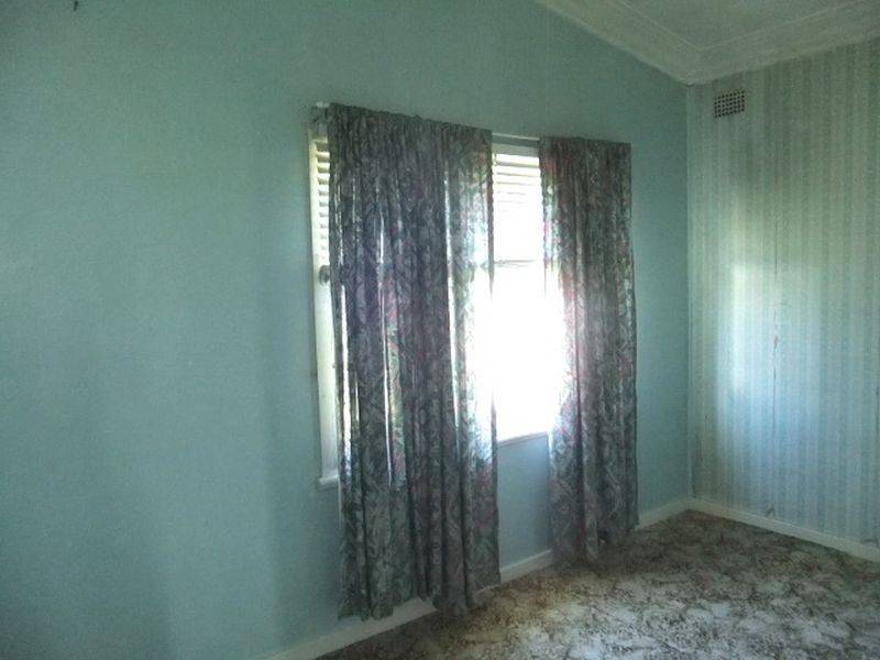 7 Collett Avenue, Singleton NSW 2330