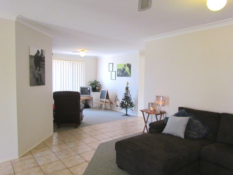 60 Casey Drive, Singleton NSW 2330