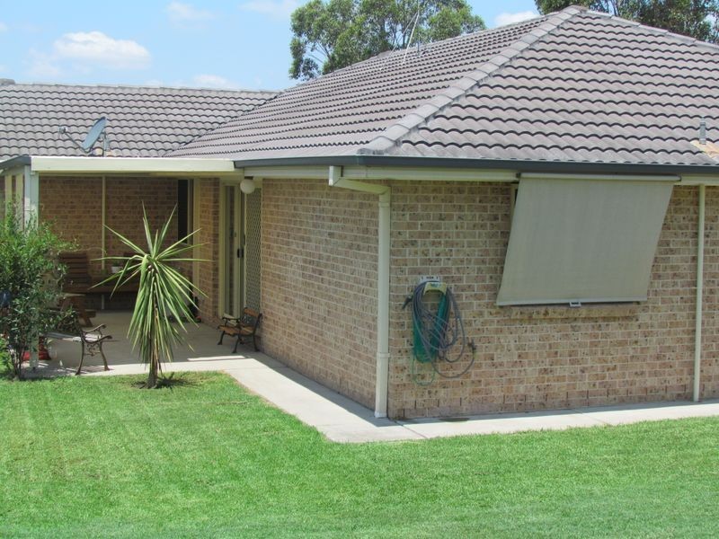 60 Casey Drive, Singleton NSW 2330