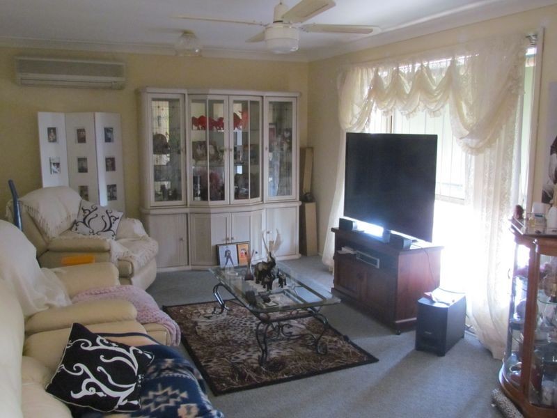 24 Waterhouse Avenue, Singleton NSW 2330