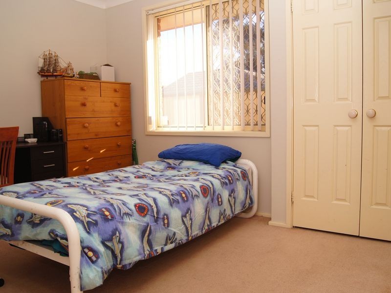 42 Casey Drive, Singleton NSW 2330