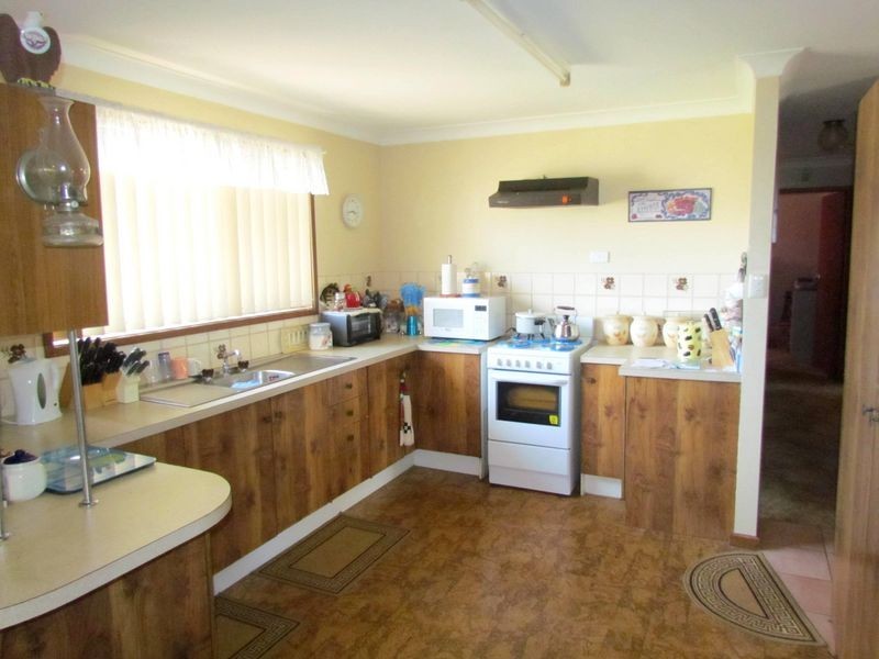 52 Evans Street, Greta NSW 2334