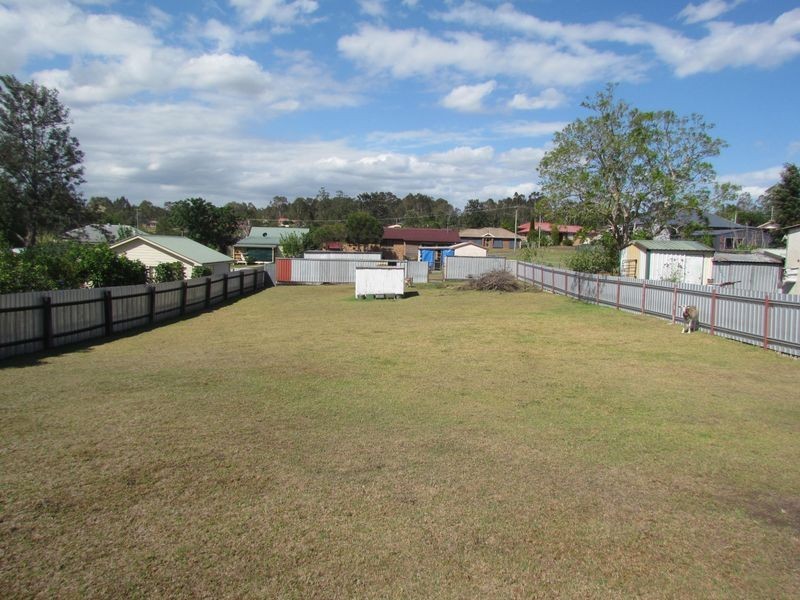 52 Evans Street, Greta NSW 2334