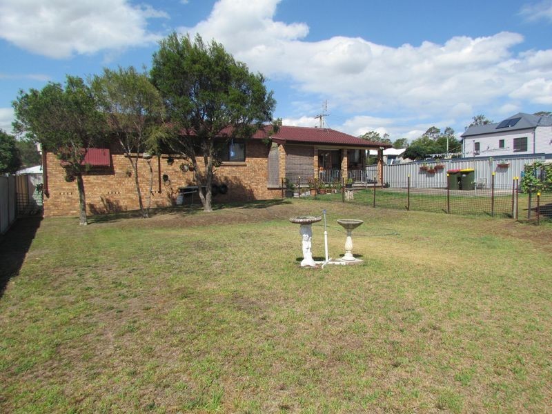 52 Evans Street, Greta NSW 2334