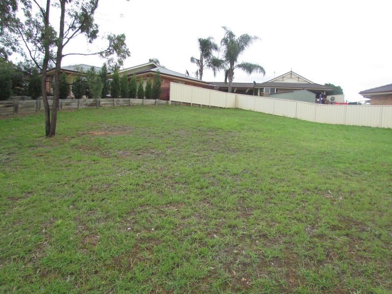 52 Robinson Way, Singleton NSW 2330