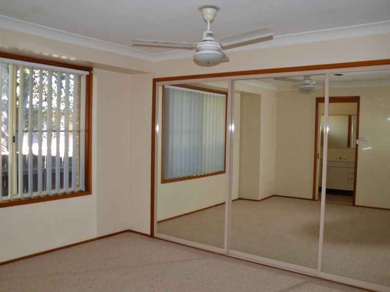 8A Heather Place, Singleton NSW 2330