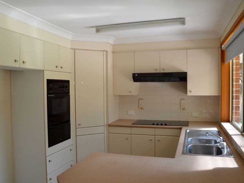 8A Heather Place, Singleton NSW 2330