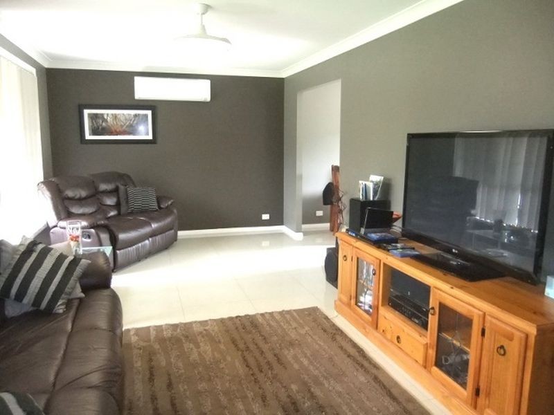 30 Bower Parade, Singleton NSW 2330