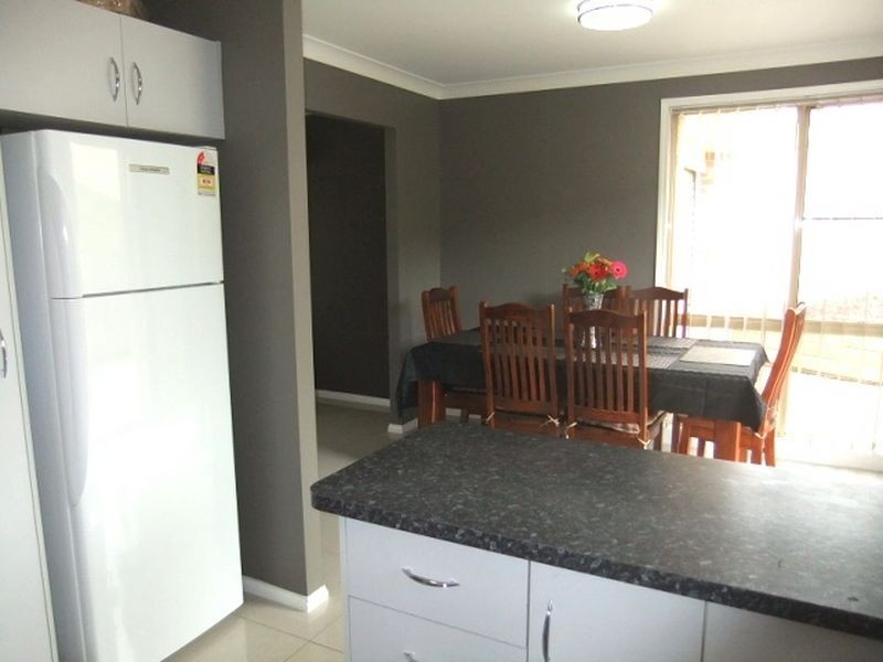 30 Bower Parade, Singleton NSW 2330