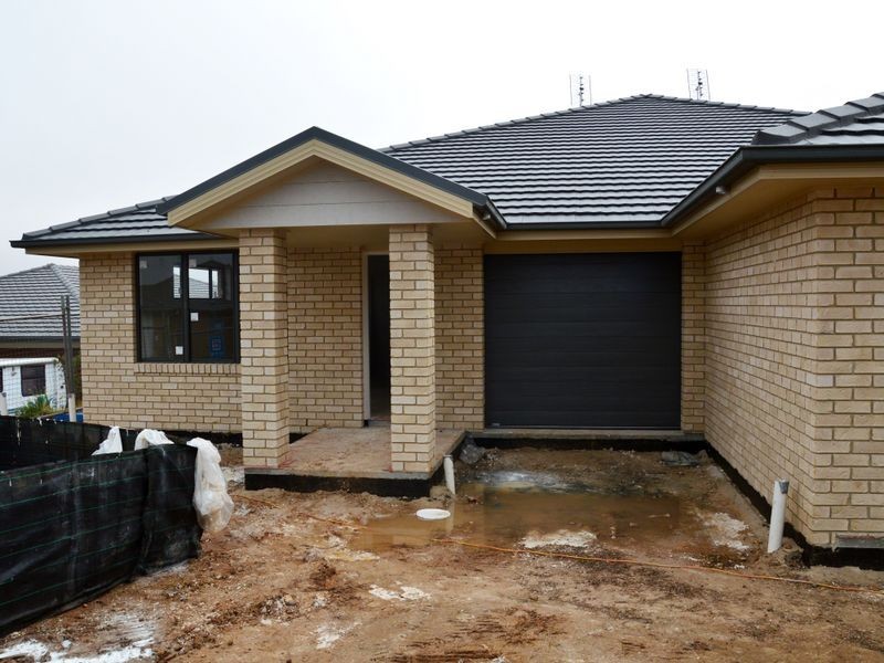 6 McGrogan Avenue, Singleton NSW 2330