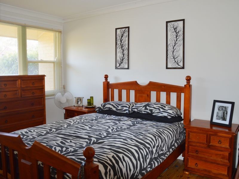 1 White Avenue, Singleton NSW 2330