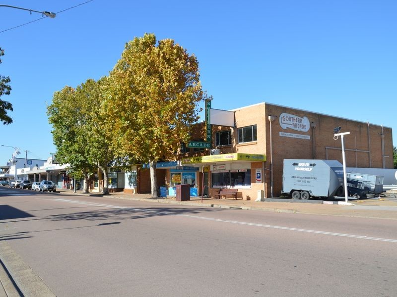 8/65 John Street, Singleton NSW 2330