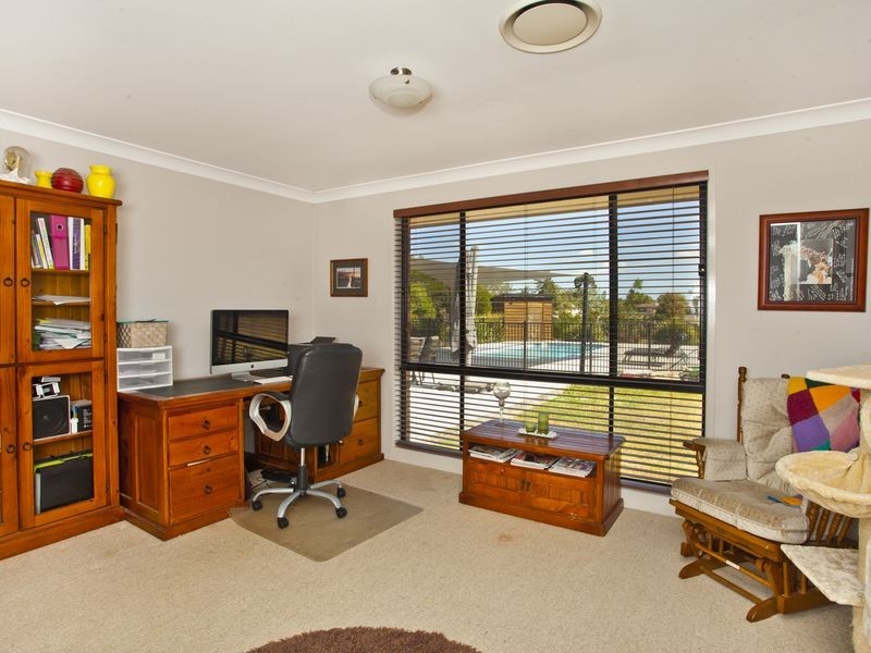 74 Hillview Road, Branxton NSW 2335