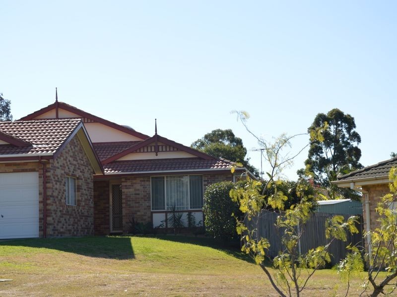 6b Cox Place, Singleton NSW 2330